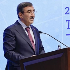 "Türkiye-Özbekistan ticaretini daha üst seviyelere taşıyacağız"
