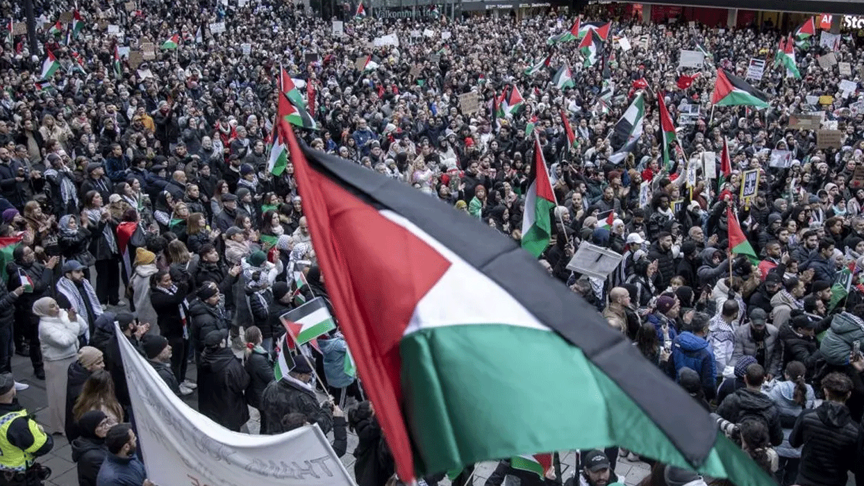 Filistin'in Moskova Büyükelçiliği önünde İsrail protestosu