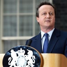 İngiltere Dışişleri Bakanı Cameron'dan Kosova'nın bağımsızlığına destek