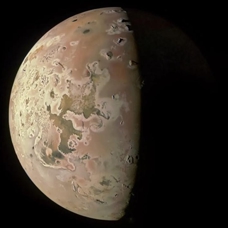 Jüpiter'in Uydusu Io'nun en yakın görüntüsü yakalandı