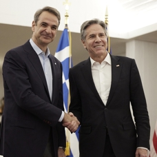 Blinken, Yunan Başbakan Miçotakis ile Girit'te görüştü
