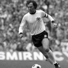 Alman futbol efsanesi Franz Beckenbauer, 78 yaşında yaşamını yitirdi