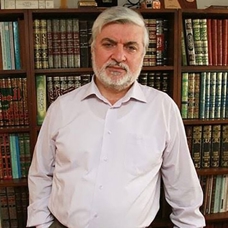 İlahiyatçı Prof. Dr. Faruk Beşer hayatını kaybetti