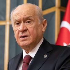 MHP Genel Başkanı Bahçeli, şehit askerlerin ailelerine başsağlığı diledi