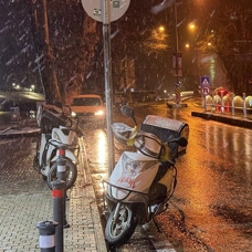 Edirne'de kar alarmı: Motosikletlere trafiğe çıkma yasağı