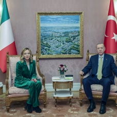 Meloni, yardım istedi: Başkan Erdoğan ile görüşmesi İtalya basınında