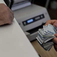 SSK ve Bağkur emekli maaşının ek zammı mecliste yasalaştı 