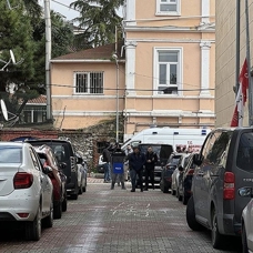 Sarıyer'de kiliseye silahlı saldırı! Bakan Yerlikaya duyurdu: 2 katil zanlısı yakalandı 