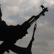Terör örgütü PKK/YPG'den kaçış: Zorla silah altına alınmamak için sığındılar