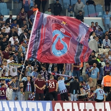 Beşiktaş-Trabzonspor maçına bordo-mavili taraftarlar alınmayacak