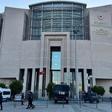 İstanbul Adliyesi'ndeki terör saldırısı soruşturmasında gözaltı sayısı 94'e çıktı