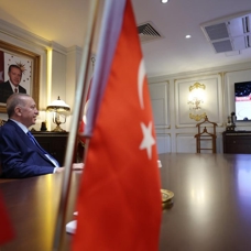 İletişim Başkanı Altun, Cumhurbaşkanı Erdoğan'ın maç izlediği görüntüleri paylaştı