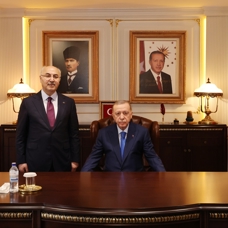 Cumhurbaşkanı Erdoğan Adana Valiliğini ziyaret etti 