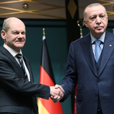 Başkan Erdoğan Almanya Başbakanı Olaf Scholz ile görüştü 