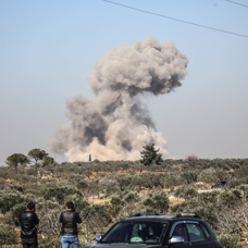 Rus uçaklarından İdlib'e hava saldırısı