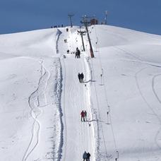 Kayak merkezlerinde en fazla kar kalınlığı 170 santimetreyle Hakkari'de ölçüldü