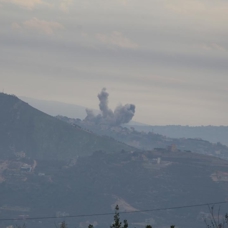 Lübnan'daki Hizbullah'tan İsrail'e saldırı