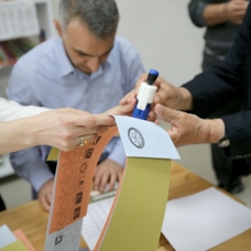 İstanbul'da oy kullanma işlemi başladı! En fazla seçmen Esenyurt en az Adalar'da