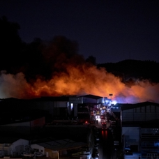 Ankara'da Hurdacılar Sitesi'nde yangın sürüyor 