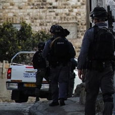 İsrail polisine saldırı: 4 yaralı