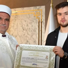 Kazakistanlı Nikita İslamiyet'i seçti