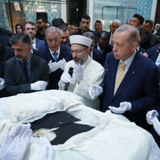Başkan Erdoğan Hırka-i Saadet'i ziyaret etti: Destimal töreni'ne katıldı 