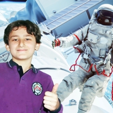 Süper astronot Umut Can
