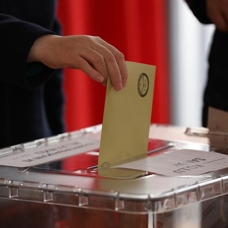 31 Mart seçimleri sonrası AK Parti'den 81 ilde 40 soruluk anket