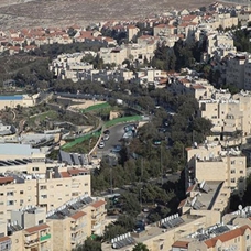 İşgalci Yahudi yerleşimciler Filistinlilere saldırıyor