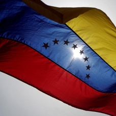 Venezuela, Ekvador büyükelçiliğini kapattı 