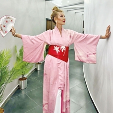 Gizem Özdilli kimono giydi