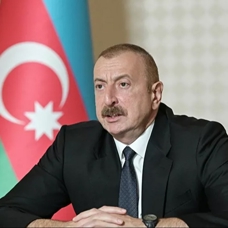 Aliyev 3 ülkeyi işaret etti: Ermenistan'ı silahlandırıyorlar