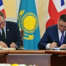 Kazakistan ile İngiltere arasında stratejik ortaklık ve iş birliği anlaşması imzalandı