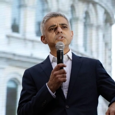 Londra Belediye Başkanı üçüncü kez Sadık Khan oldu