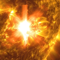 NASA duyurmuştu: İşte Güneş'te meydana gelen patlamanın fotoğrafı!