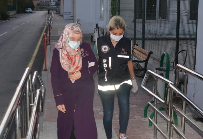 Adana merkezli 12 ilde FETÖ operasyonu! Aralarında doktor, öğretmen, hemşire ve polisler var Gündem Haberi | GÜNEŞ